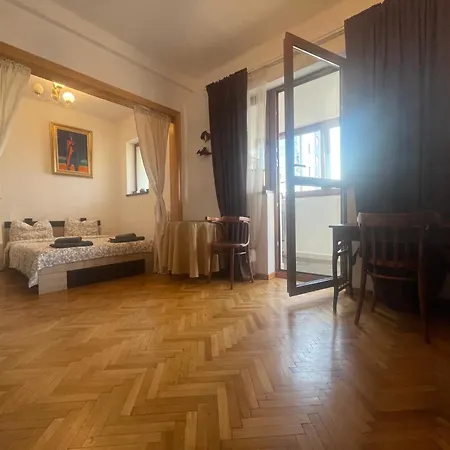 Ateneu Palace Апартаменты *